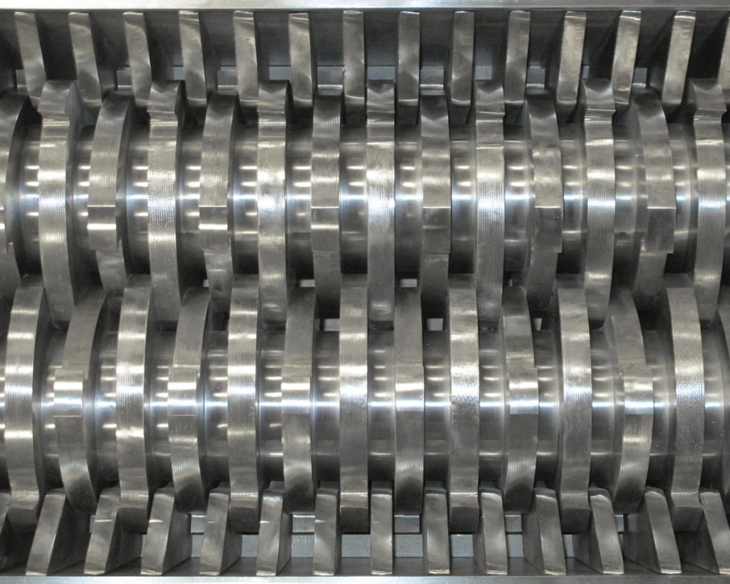 Dual Rotor & Anti-Clog Combs Dual Rotor & Anti-Clog Combs